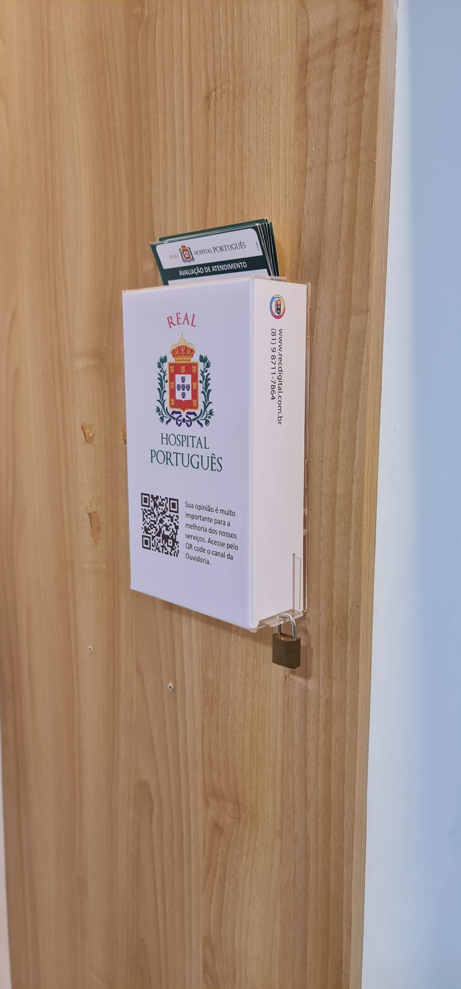 Galeria de Produto 05 - Urna de Sugestões